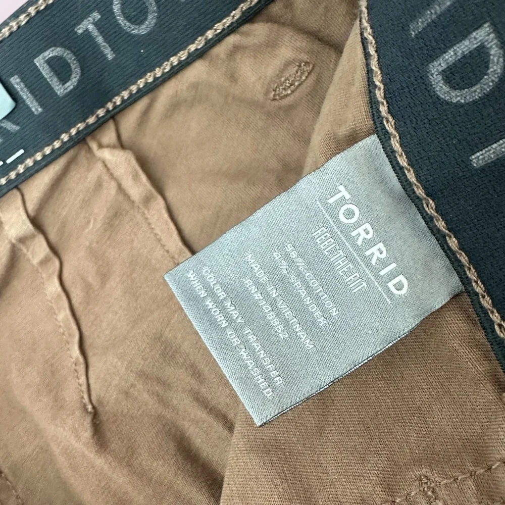 NWT Women’s Torrid Brown Sky High Twill Skinny Brown Pants Size 14 - Picture 8 of 12